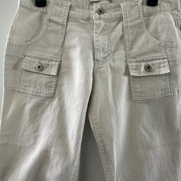 Womens Younique Beige Cargo Style Cropped Pants Size 11 - Picture 6 of 8
